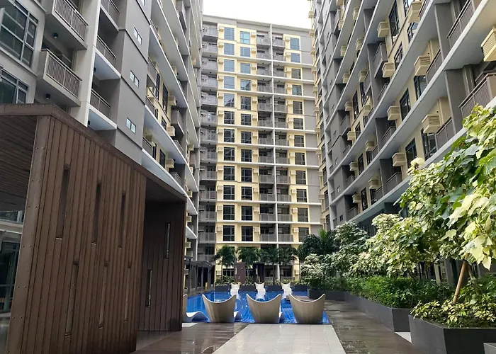 Gentry Manor 1br With Balcony Near Okada - 6a Manila